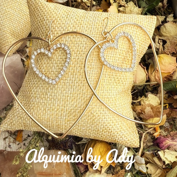 Alquimia Jewelry - Gold huge heart shaped earrings